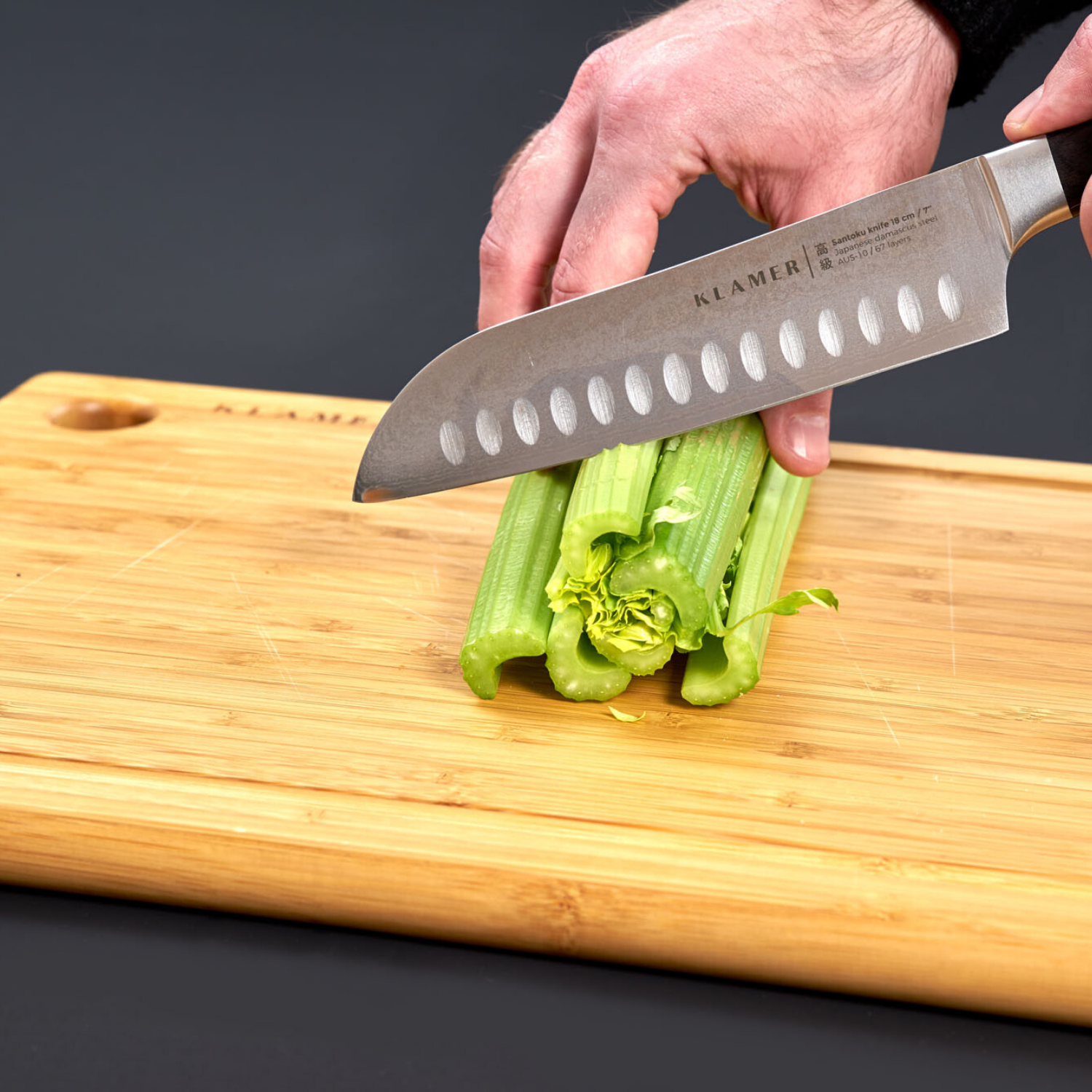 Santoku Damastmesser & Schneidebrett Set