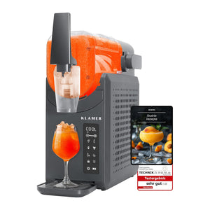 Slush Maschine von Klamer mit orangefarbenem Slush und Rezept-App für vielfältige Getränke.