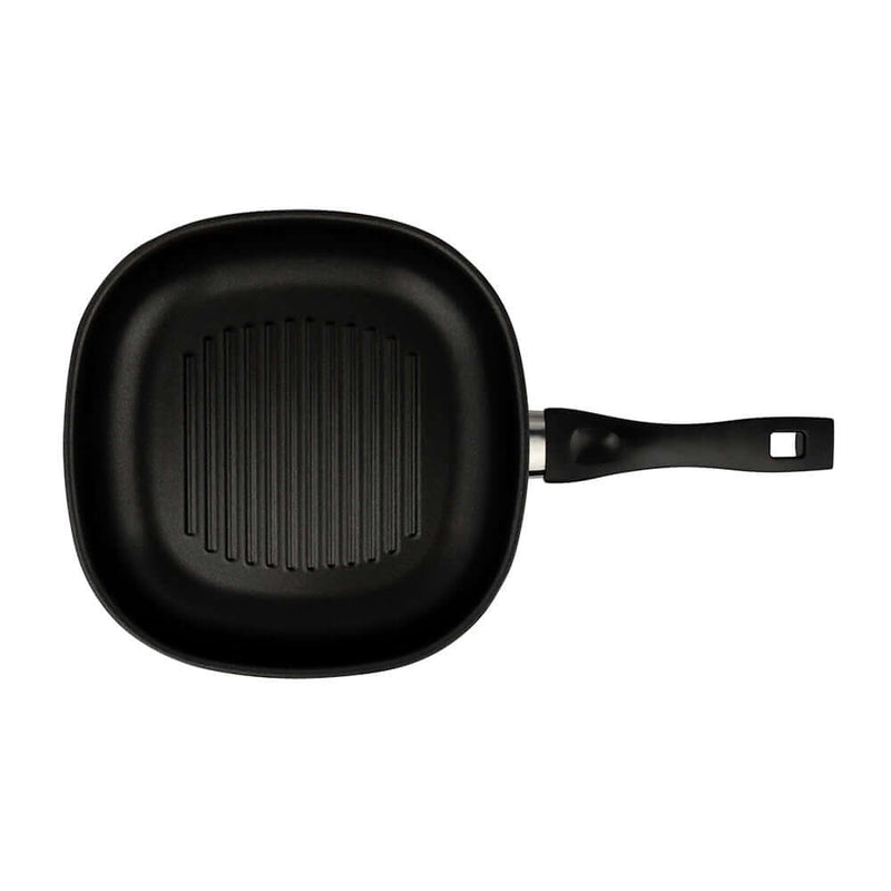 Grillpfanne 28cm mit markanten Rillen für fettfreies Kochen und optimaler Wärmeleitung.